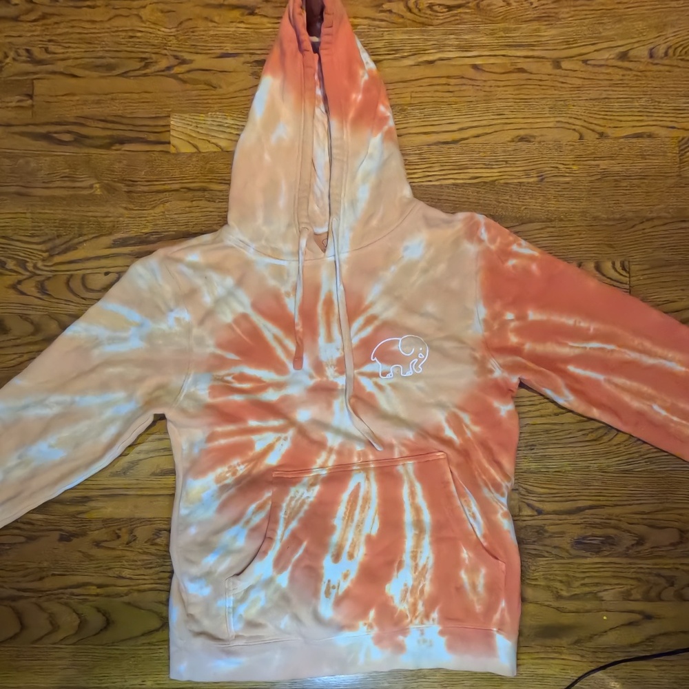 Cute ivory Ella sweatshirt